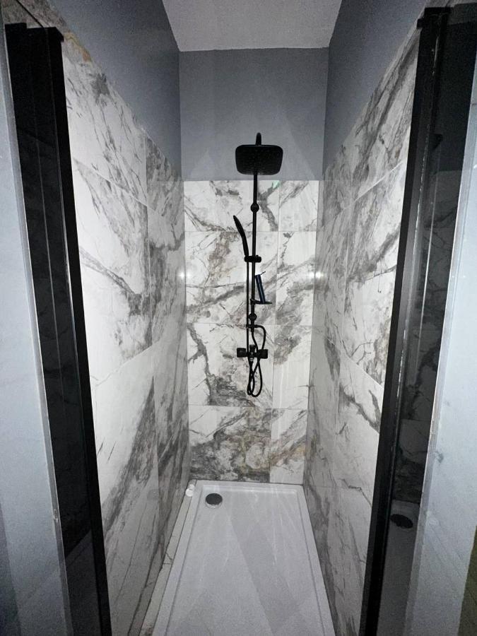 Hotel Loft Прага Экстерьер фото